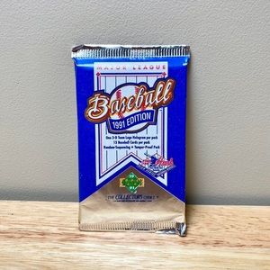 3 packs of Major League Baseball MLB Trading Sports Cards